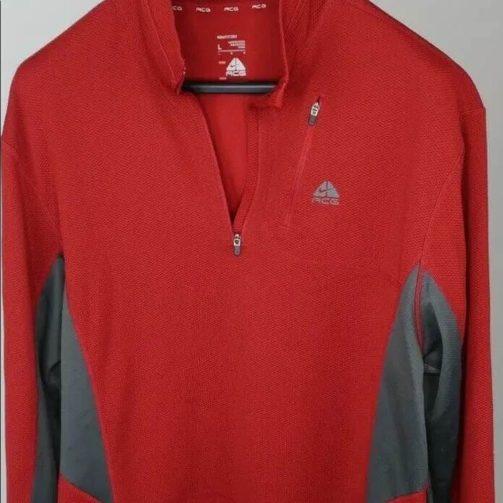 Men's Red Nike ACG 1/4 Zip Shirt Base Layer Size Large